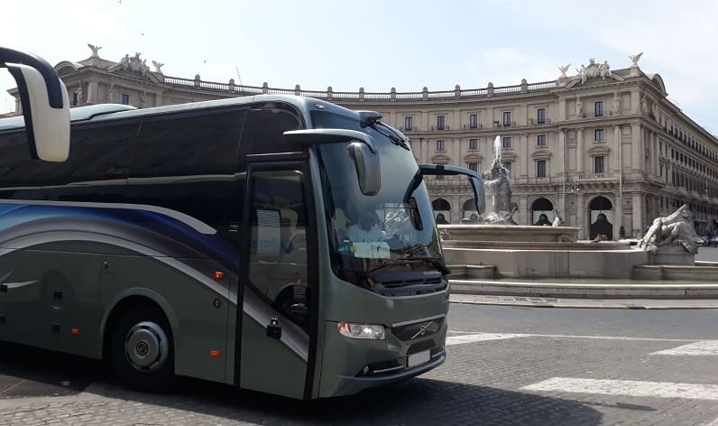 Tuscany: Bus rental in Massa in Massa and Italy